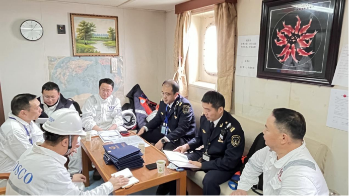 四方精準把脈 會戰(zhàn)歲末年終——“江遠福州”輪順利通過聯(lián)合檢查